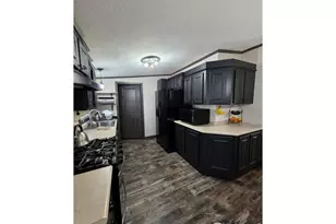 11481 Hot Springs, Longmont, CO 80504 - Photo 29