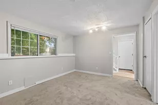 3946 S Flanders Way, Aurora, CO 80013 - Photo 23