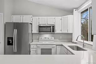 3946 S Flanders Way, Aurora, CO 80013 - Photo 7
