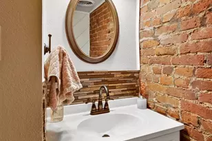 1144 S Logan St, Denver, CO 80210 - Photo 13