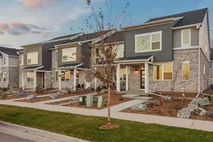 781 N Tibet St, Aurora, CO 80018 - Photo 3