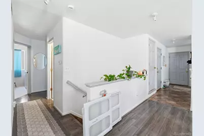 1960 Espana Way, Aurora, CO 80011 - Photo 17