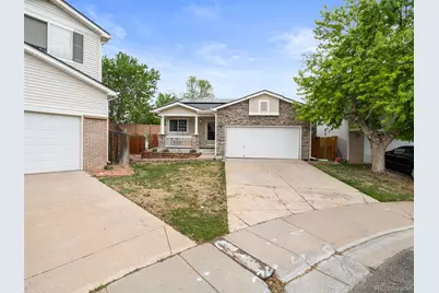 1960 Espana Way, Aurora, CO 80011 - Photo 1