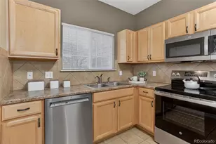 14300 Waterside Ln, Broomfield, CO 80023 - Photo 7