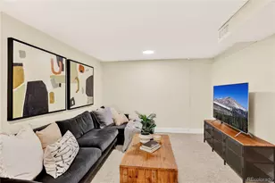 1458 S Logan St, Denver, CO 80210 - Photo 29