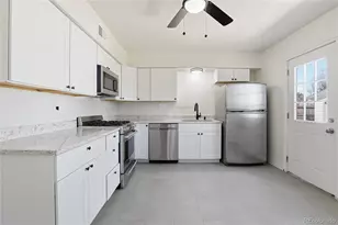 800 Vaughn St, Aurora, CO 80011 - Photo 3