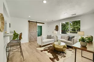 3011 Grape St, Denver, CO 80207 - Photo 7