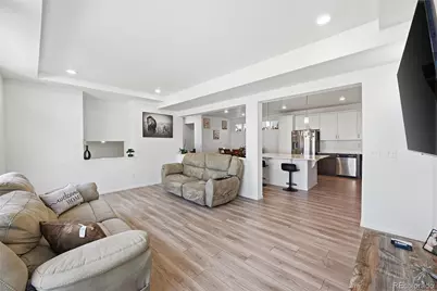 4073 N Quatar Court, Aurora, CO 80019 - Photo 15