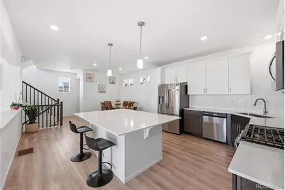 4073 N Quatar Court, Aurora, CO 80019 - Photo 9