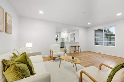 7050 Kearney Court, Commerce City, CO 80022 - Photo 5