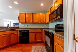 17285 E Wyoming Pl, Aurora, CO 80017 - Photo 5