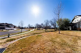 17285 E Wyoming Pl, Aurora, CO 80017 - Photo 37