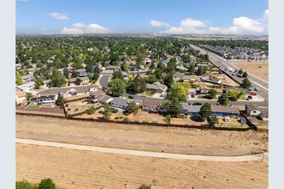 1867 S Zeno Way, Aurora, CO 80017 - Photo 37