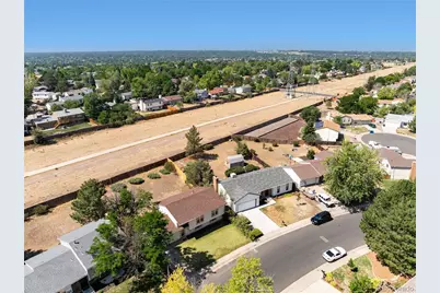 1867 S Zeno Way, Aurora, CO 80017 - Photo 35