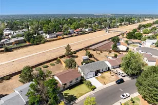 1867 S Zeno Way, Aurora, CO 80017 - Photo 35