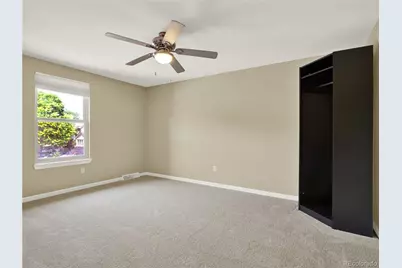 7958 S Roslyn Way, Centennial, CO 80112 - Photo 33