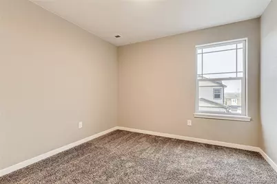 847 N Quatar Street, Aurora, CO 80018 - Photo 9