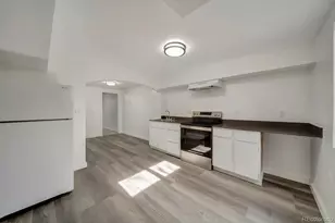 4666 Freeport Wy, Denver, CO 80239 - Photo 21