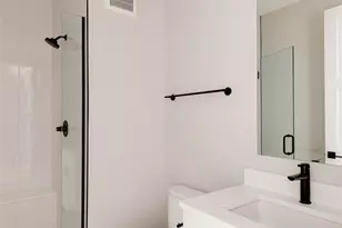 8260 E 36th Ave, Denver, CO 80238 - Photo 5