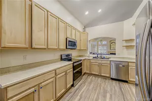 10682 Joplin St, Commerce City, CO 80022 - Photo 9