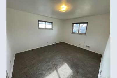 3086 Victor Street, Aurora, CO 80011 - Photo 11