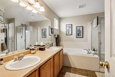 3045 S Killarney Way, Aurora, CO 80013 - Photo 29