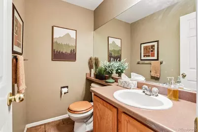 3045 S Killarney Way, Aurora, CO 80013 - Photo 17