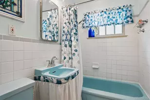 2835 Dahlia St, Denver, CO 80207 - Photo 9