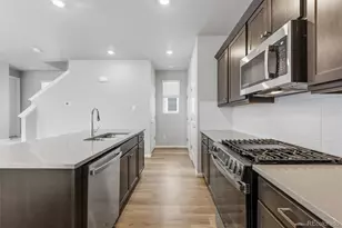 21051 E 63rd Dr, Aurora, CO 80019 - Photo 15