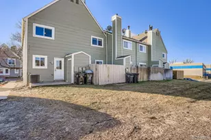 2204 S Jasper Way, Aurora, CO 80013 - Photo 21