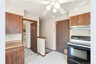 8220 Hoyt Way, Arvada, CO 80005 - Photo 9