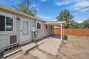 750 Kenton St, Aurora, CO 80010 - Photo 17