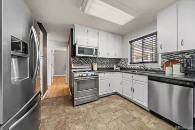 750 Kenton Street, Aurora, CO 80010 - Photo 7