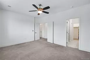 19570 E Sunset Cir, Aurora, CO 80015 - Photo 19