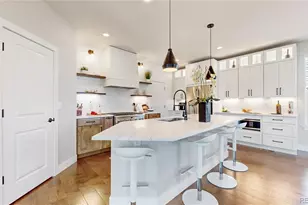 5938 N Odessa St, Aurora, CO 80019 - Photo 9