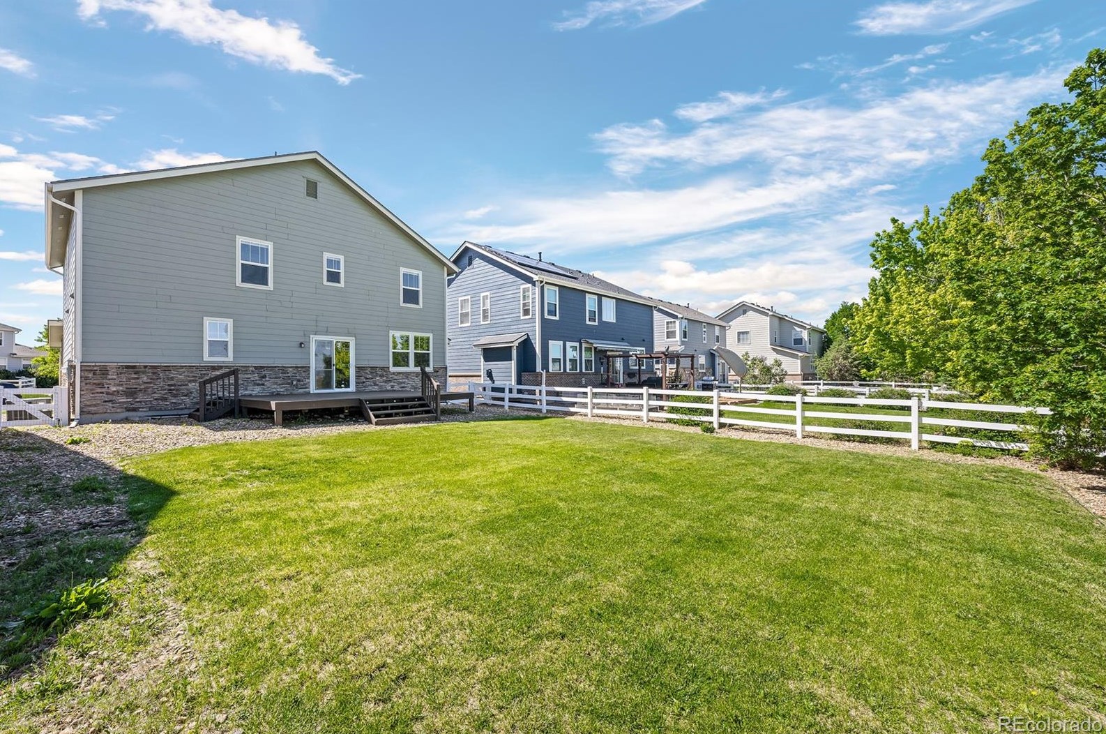 23631 Alabama Dr, Aurora CO  80018-3024 exterior