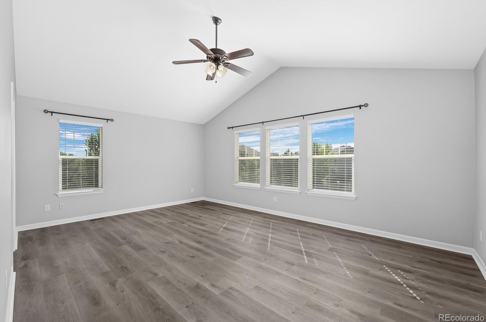 23631 Alabama Dr, Aurora CO  80018-3024 exterior