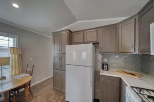 910 J St, Salida, CO 81201 - Photo 11