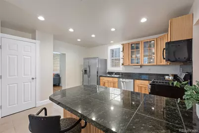 3027 Lawrence Street, Denver, CO 80205 - Photo 9