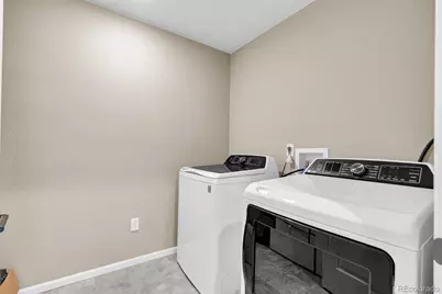 27922 E 10th Drive, Aurora, CO 80018 - Photo 27