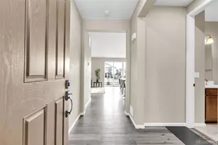 27922 E 10th Dr, Aurora, CO 80018 - Photo 5