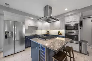 800 Steele St, Denver, CO 80206 - Photo 9