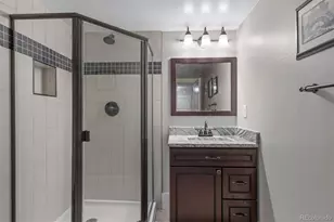 800 Steele St, Denver, CO 80206 - Photo 27