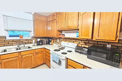 6721 Leyden Street, Commerce City, CO 80022 - Photo 7