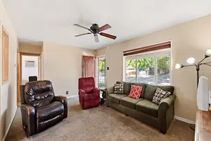 6460 Glencoe St, Commerce City, CO 80022 - Photo 7