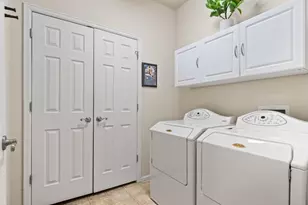 2240 S Vaughn Way, Aurora, CO 80014 - Photo 17