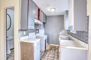 536 Gladiola St, Golden, CO 80401 - Photo 9