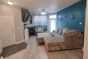5703 N Gibralter Way, Aurora, CO 80019 - Photo 3