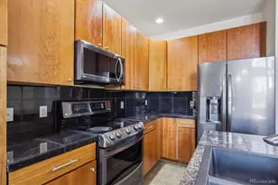 2404 S Xanadu Way, Aurora, CO 80014 - Photo 17