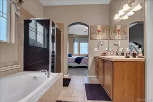 413 N de Gaulle Ct, Aurora, CO 80018 - Photo 15